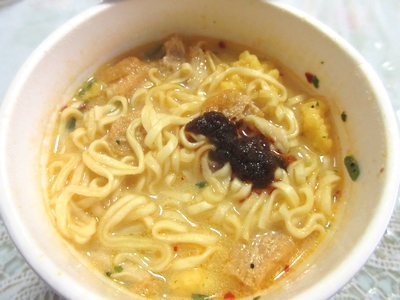 カップヌードルシンガポール風ラクサ