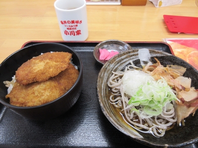小川家福井駅前店　ソースカツ丼と越前おろしそばセット