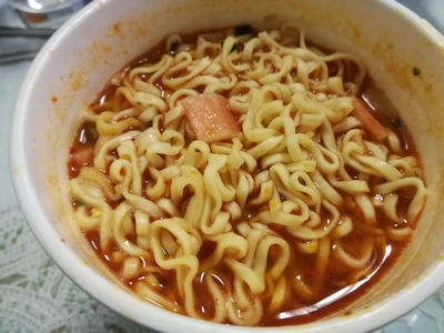 日清カップヌードルシンガポールチリクラブ