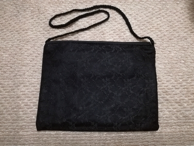 100均でサコッシュバッグ